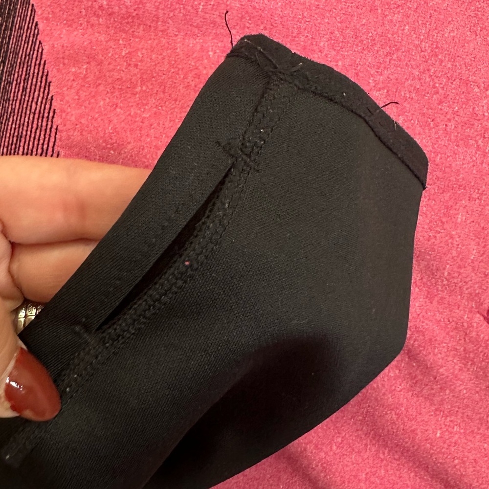 Nike Logo Therma-Fit Pink and Black Hoodie XL - Picture 3 of 8